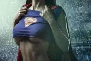 Superman in Batman woman