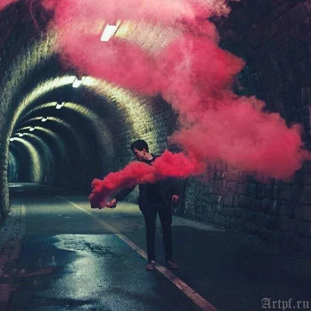 Туннель и дым